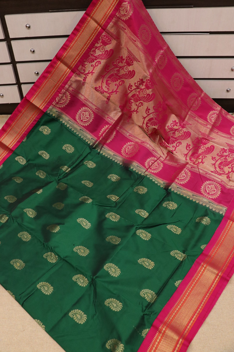 Kuyari Kadiyal Tana Silk Paithani