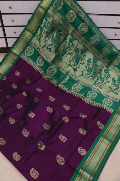 Kuyari Kadiyal Tana Silk Paithani