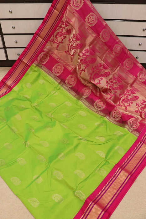 Kuyari Kadiyal Tana Silk Paithani
