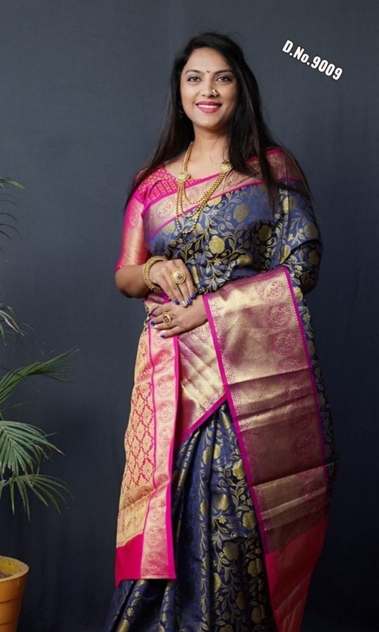 Floral Patterns Kanchipuram Silk Saree