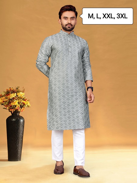 Men’s Embroidered Ethnic Kurta