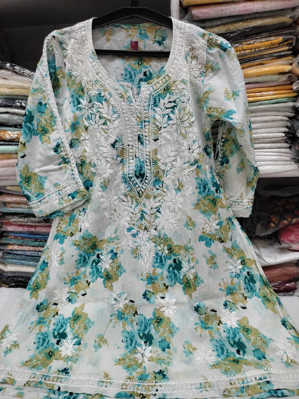 Lucknowi chikankari Kurti