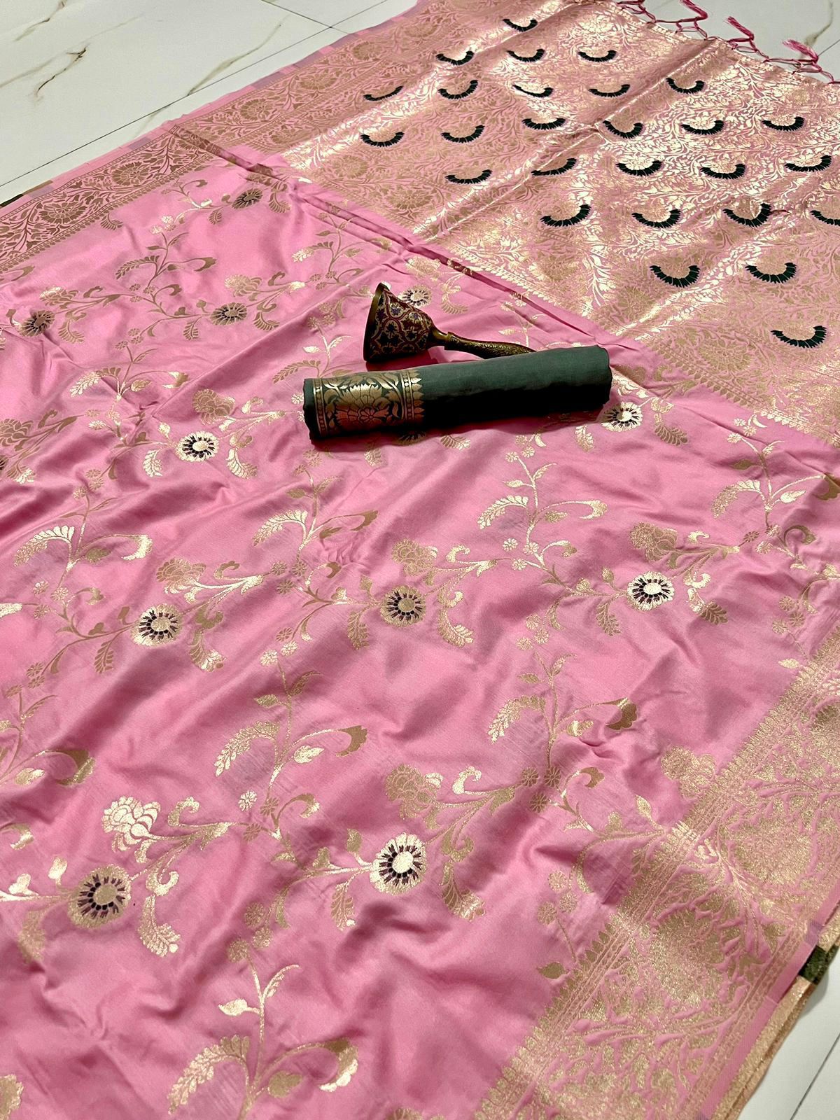 Saree with Minakari work