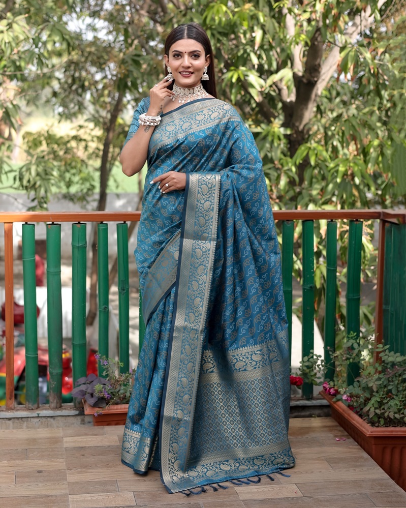 Bandhej Patola Silk Saree