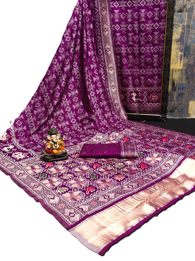 Dola Silk with designer weaving all over body