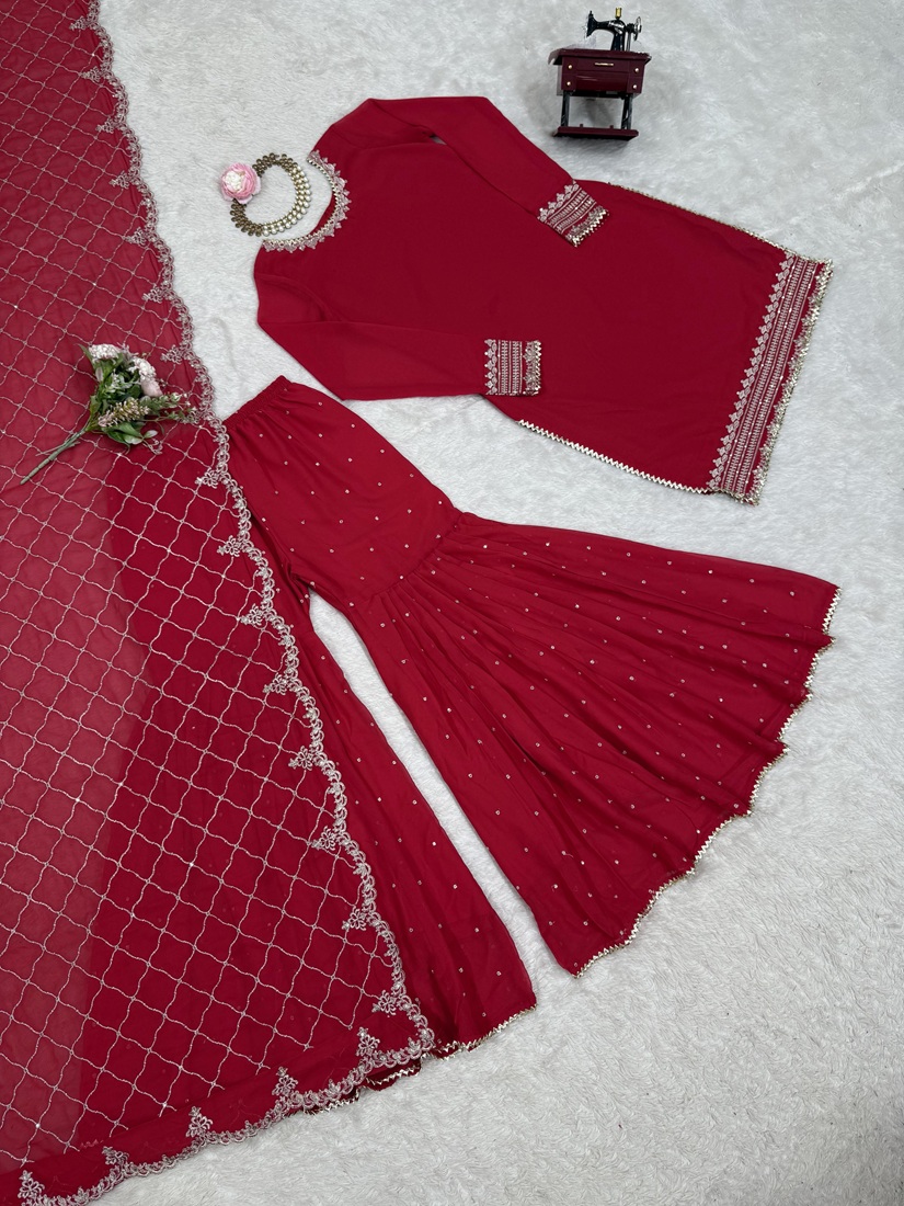 Gorgeous Top & Sarara Set